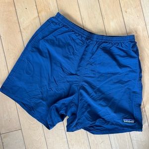 Patagonia Baggies Blue 5” inseam size S